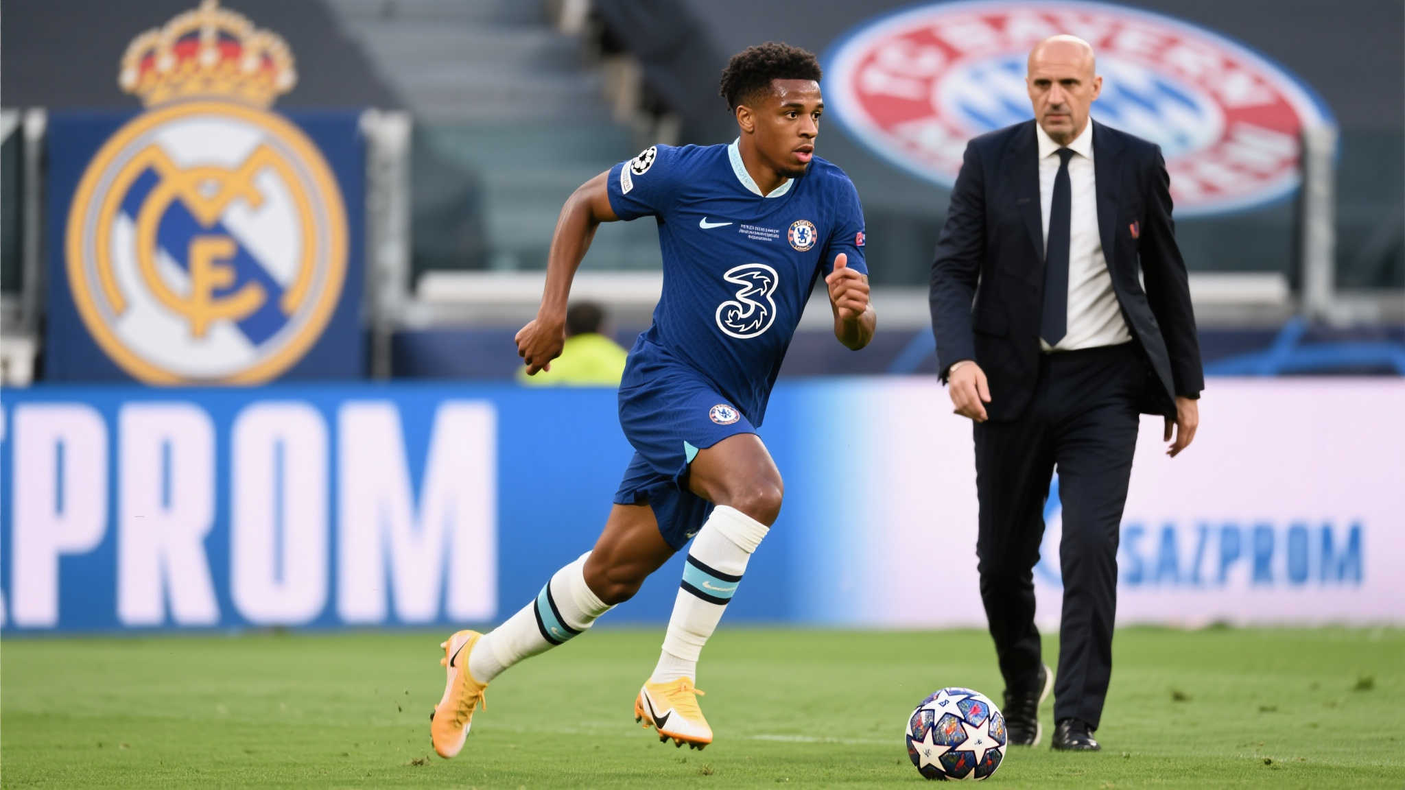 媒体曝拜仁与莱奥代理人5月30日有过信息交流 据了解,*拉斐尔·莱奥是目前欧洲足坛最具潜力的新星